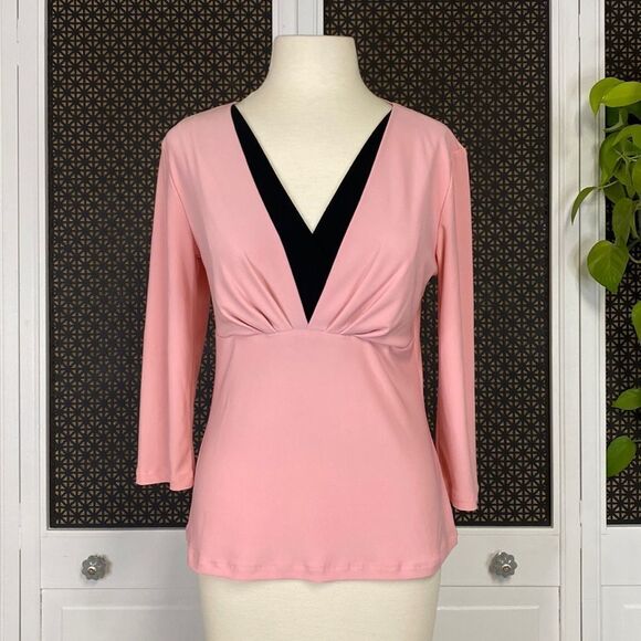 Ladies Pink V-Neck Pleated Top With Black Accent Size Small - Picture 1 of 6